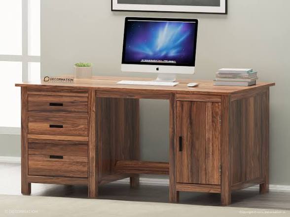 Executive desk rental in 0ffice Furniture category